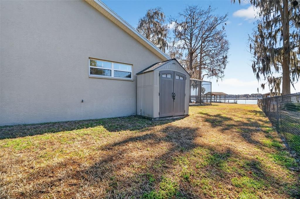 Active With Contract: $794,900 (4 beds, 3 baths, 2434 Square Feet)