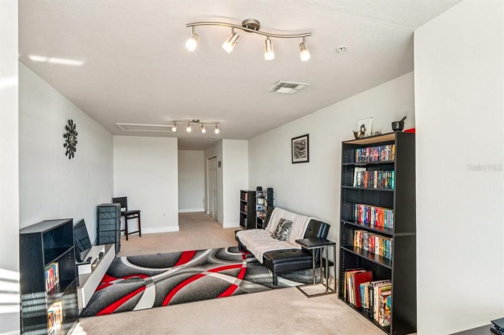 En Venta: $459,000 (4 camas, 3 baños, 3092 Pies cuadrados)