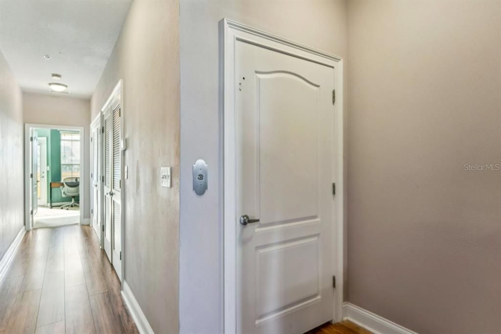 En Venta: $459,000 (4 camas, 3 baños, 3092 Pies cuadrados)