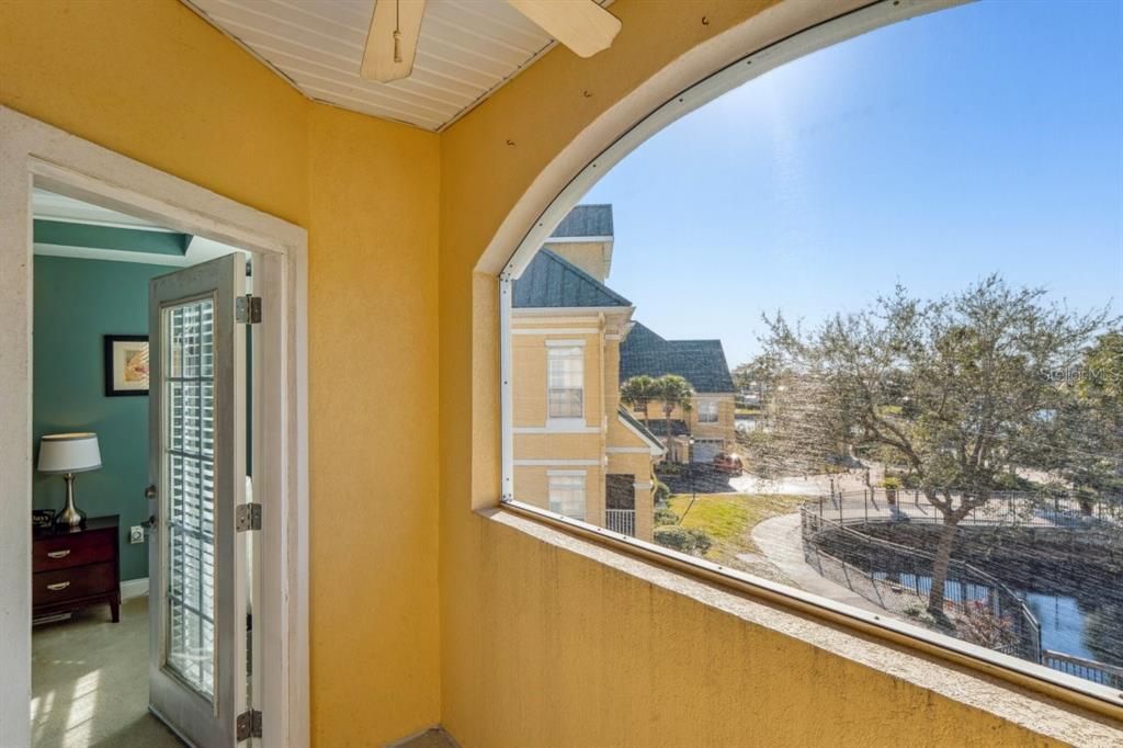 En Venta: $459,000 (4 camas, 3 baños, 3092 Pies cuadrados)