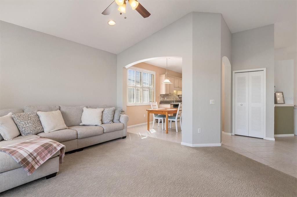 For Sale: $223,000 (3 beds, 2 baths, 1616 Square Feet)