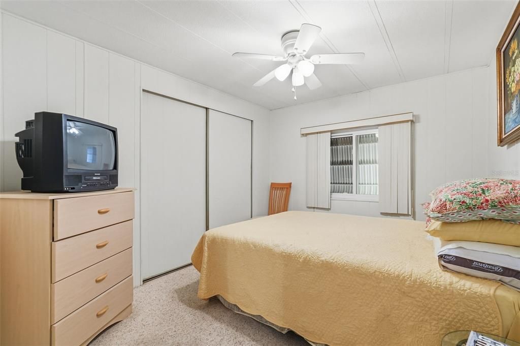 Active With Contract: $115,000 (2 beds, 2 baths, 1152 Square Feet)