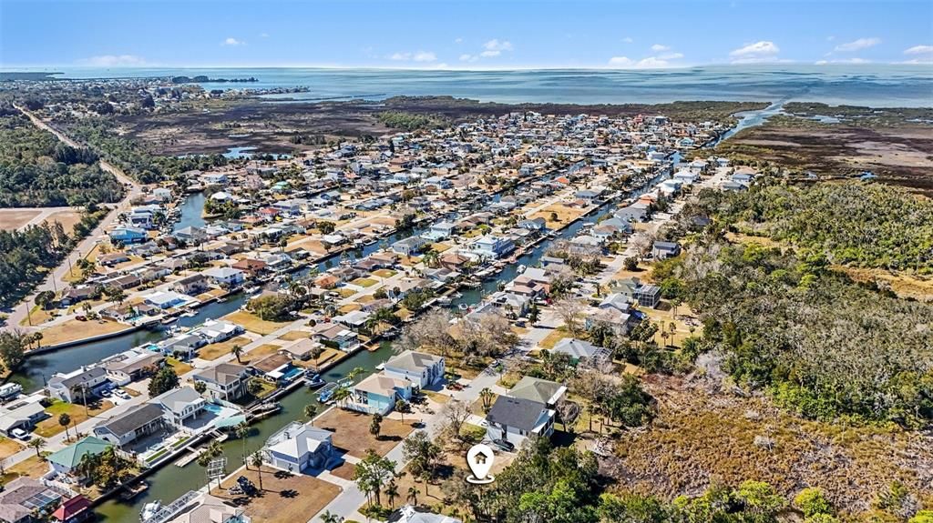 待售: $72,000 (0.27 acres)