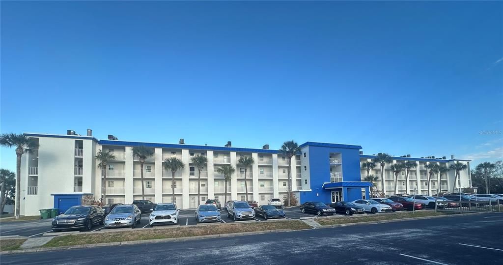 Недавно продано: $179,000 (2 спален, 2 ванн, 1013 Квадратных фут)