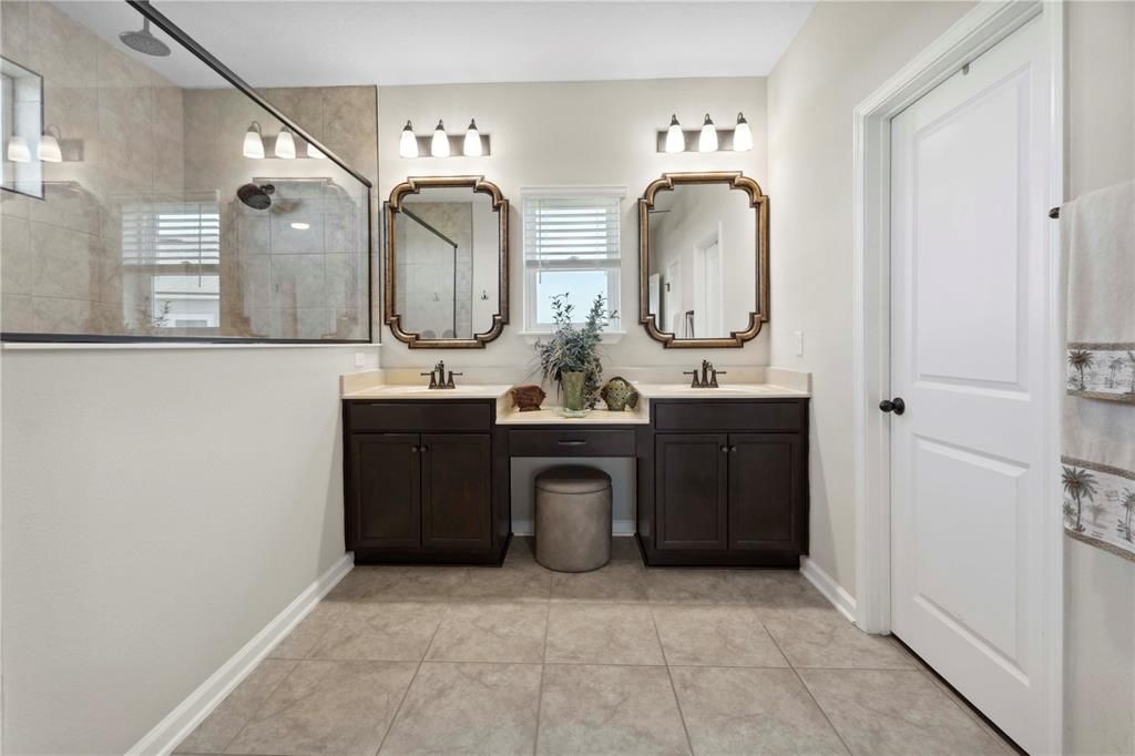For Sale: $1,525,000 (4 beds, 3 baths, 2665 Square Feet)