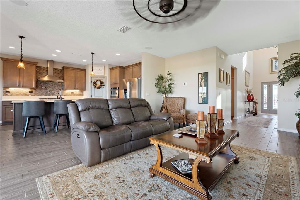 For Sale: $1,525,000 (4 beds, 3 baths, 2665 Square Feet)