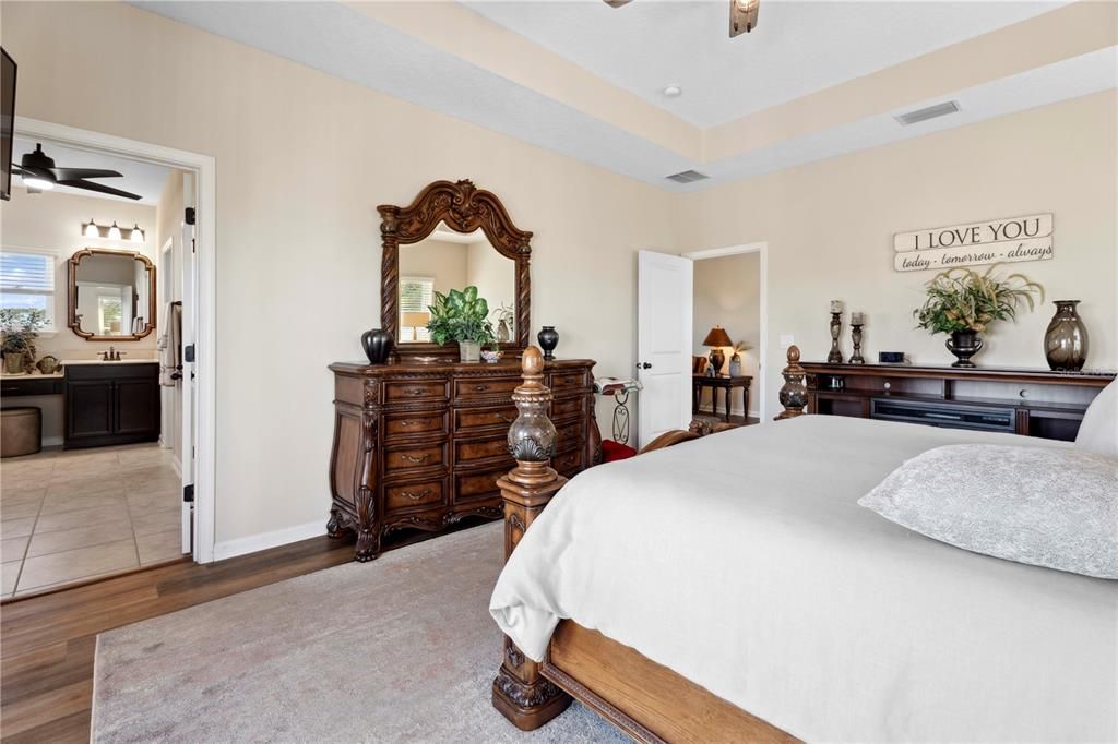 For Sale: $1,525,000 (4 beds, 3 baths, 2665 Square Feet)