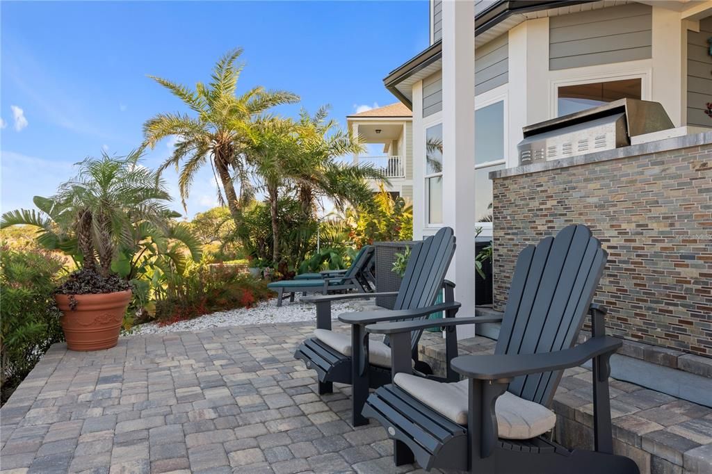For Sale: $1,525,000 (4 beds, 3 baths, 2665 Square Feet)