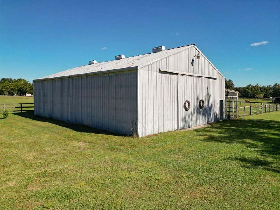 For Sale: $649,900 (3 beds, 2 baths, 1591 Square Feet)