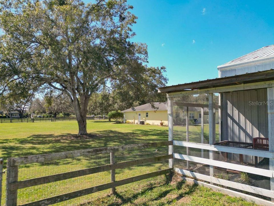 For Sale: $649,900 (3 beds, 2 baths, 1591 Square Feet)