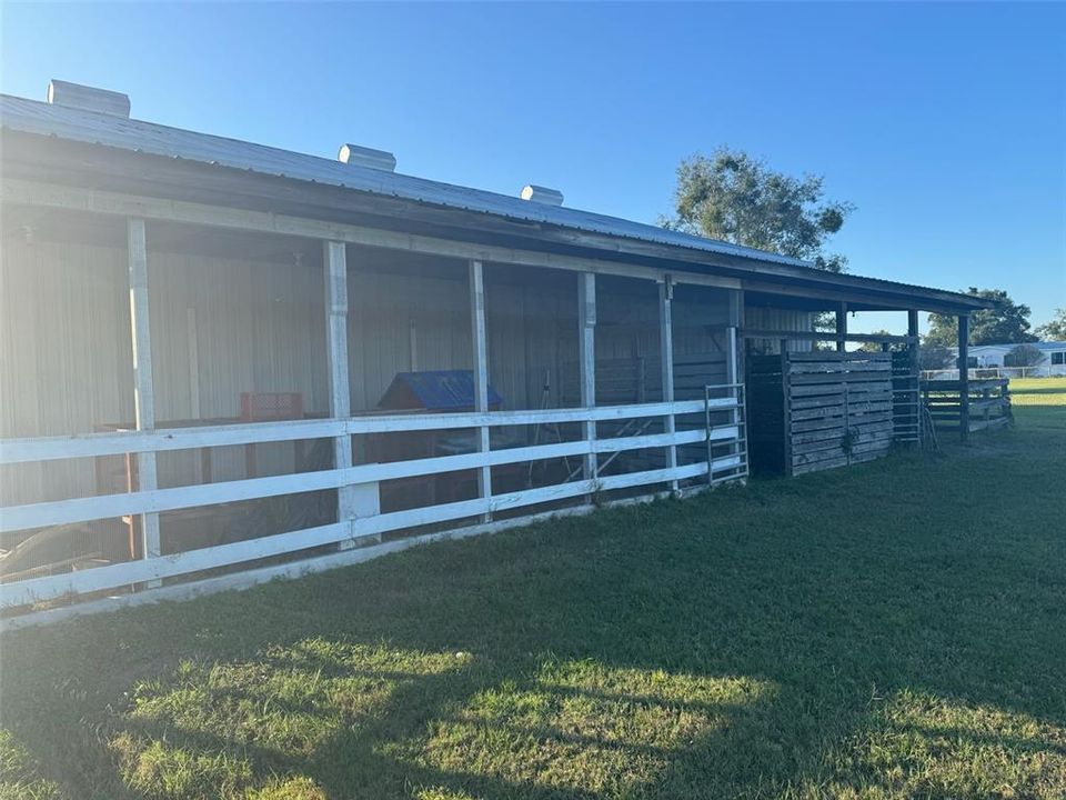 For Sale: $649,900 (3 beds, 2 baths, 1591 Square Feet)