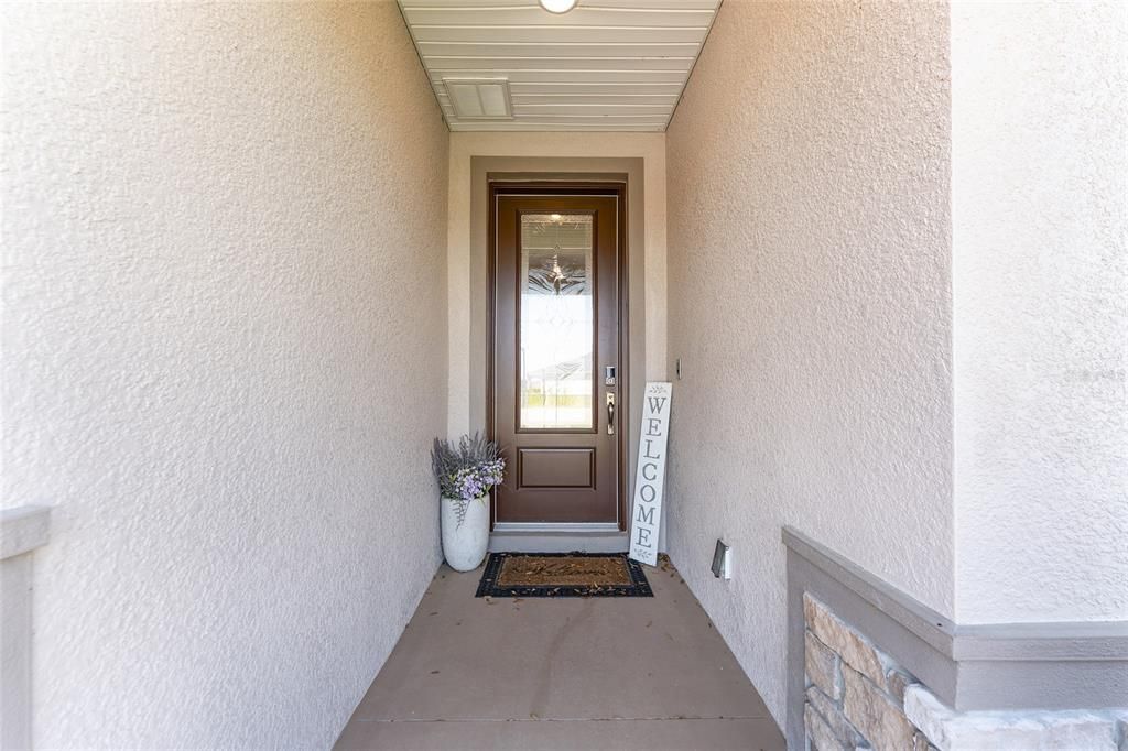 For Rent: $4,700 (3 beds, 2 baths, 1910 Square Feet)