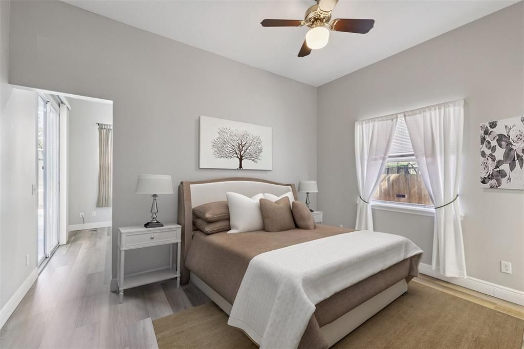 Activo con contrato: $575,000 (5 camas, 3 baños, 2819 Pies cuadrados)