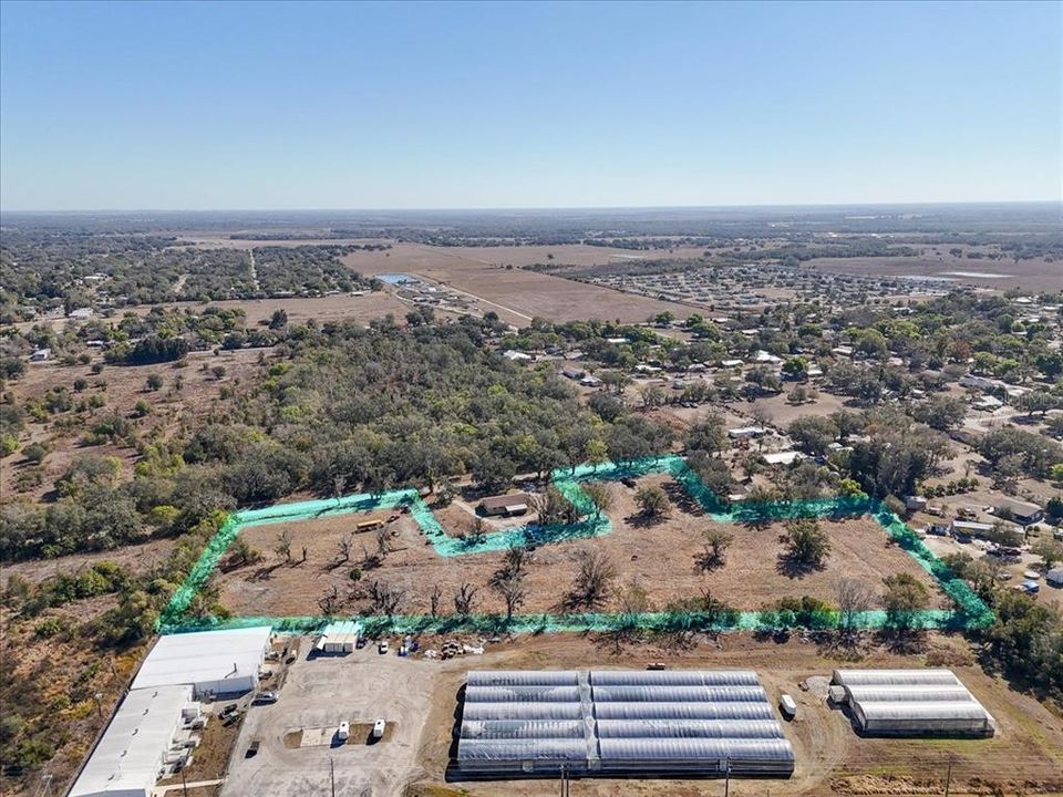 待售: $200,000 (4.87 acres)