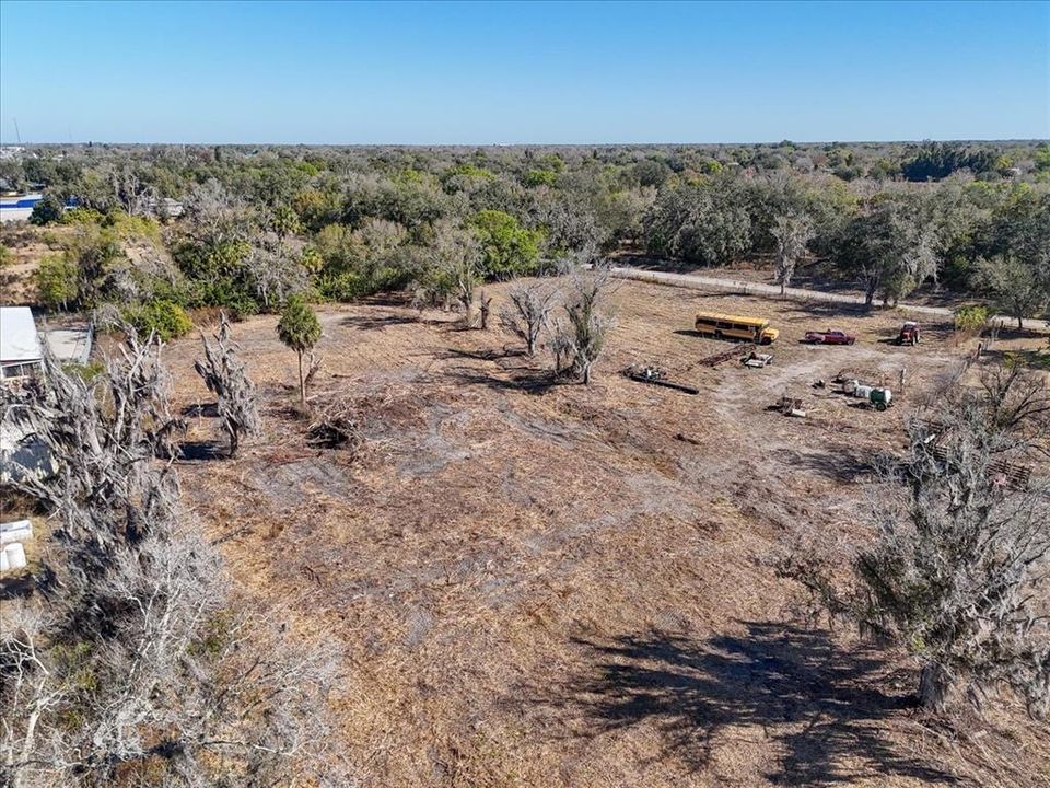 待售: $200,000 (4.87 acres)