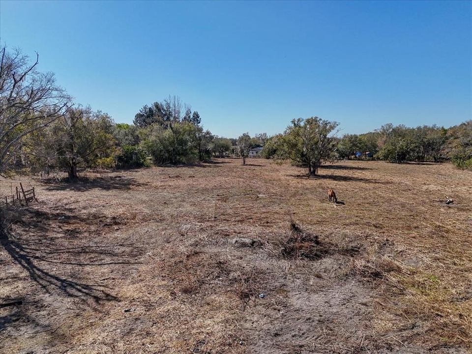 待售: $200,000 (4.87 acres)