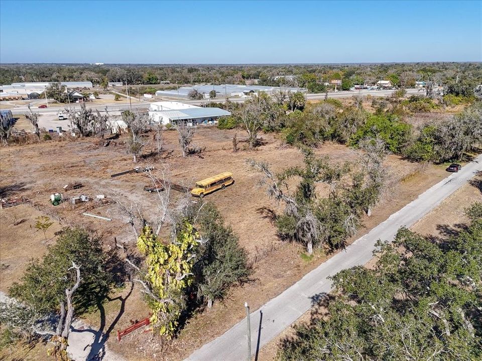 待售: $200,000 (4.87 acres)