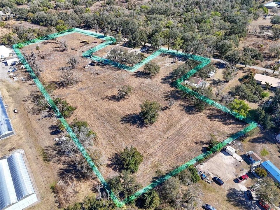 待售: $200,000 (4.87 acres)