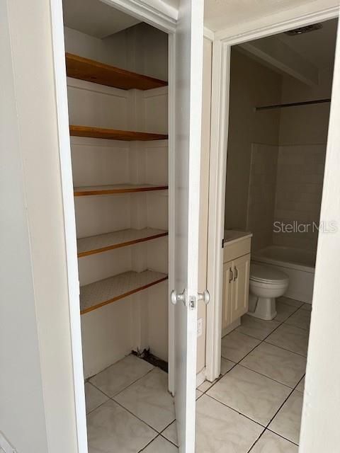 For Rent: $950 (1 beds, 1 baths, 648 Square Feet)