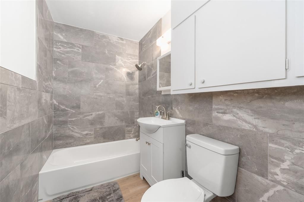 En Venta: $259,000 (3 camas, 2 baños, 1886 Pies cuadrados)