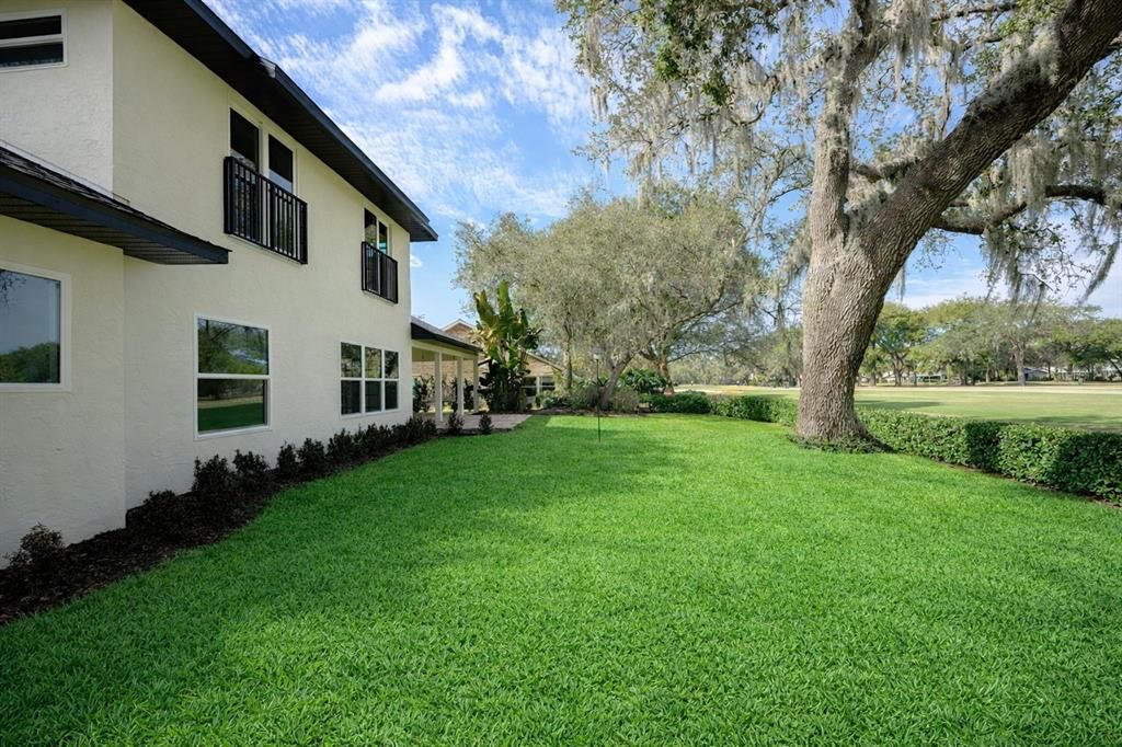For Sale: $899,900 (4 beds, 3 baths, 2706 Square Feet)