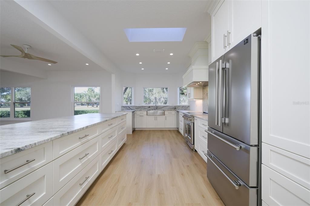 For Sale: $899,900 (4 beds, 3 baths, 2706 Square Feet)