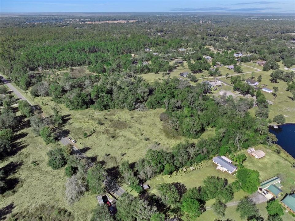 En Venta: $1,200,000 (39.26 acres)