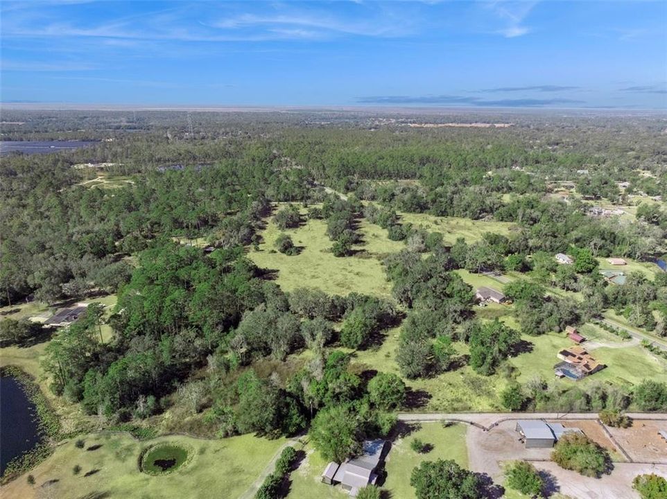 En Venta: $1,200,000 (39.26 acres)