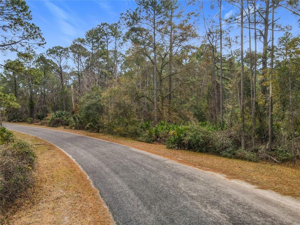 На продажу: $85,000 (1.14 acres)