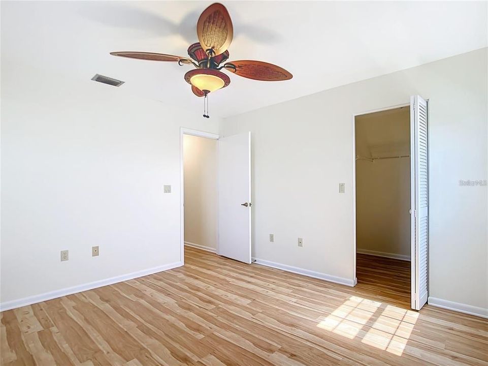 В аренду: $2,300 (3 спален, 2 ванн, 2184 Квадратных фут)
