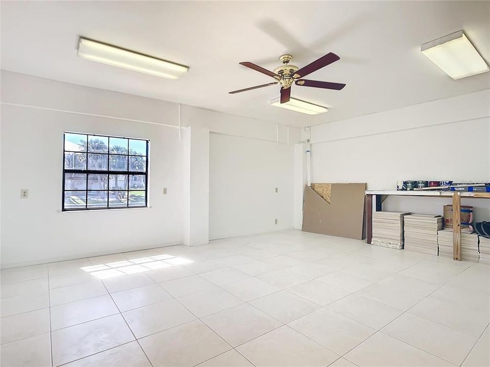 В аренду: $2,300 (3 спален, 2 ванн, 2184 Квадратных фут)