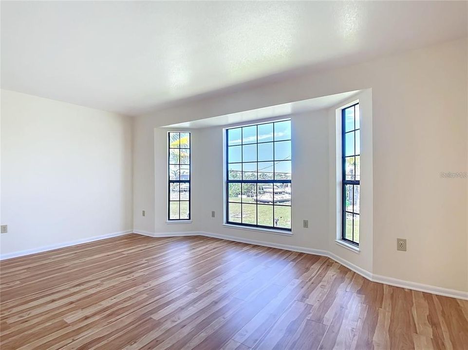 В аренду: $2,300 (3 спален, 2 ванн, 2184 Квадратных фут)