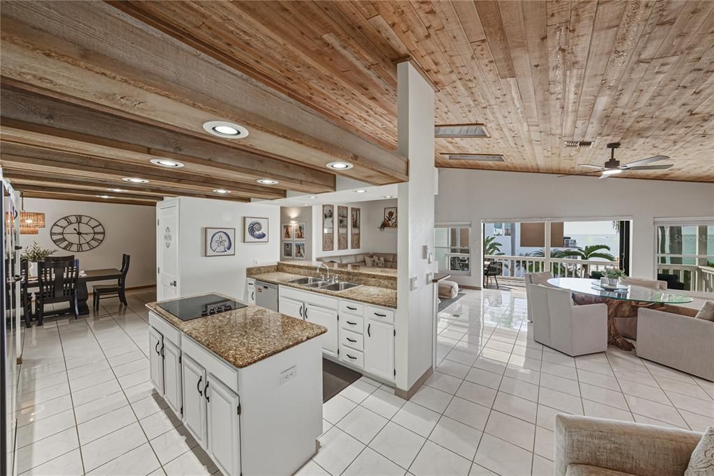 For Sale: $1,695,000 (3 beds, 3 baths, 3270 Square Feet)