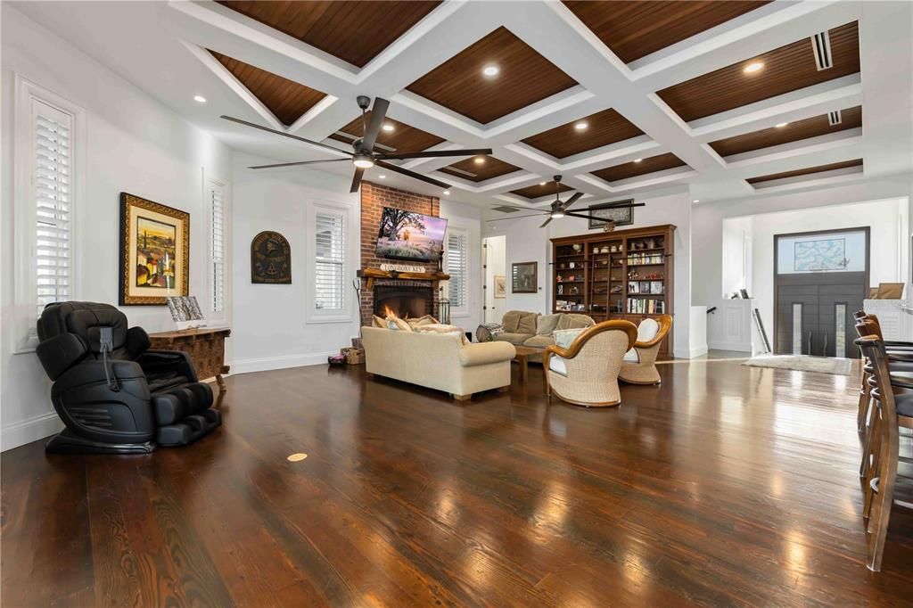 En Venta: $13,499,000 (6 camas, 6 baños, 6408 Pies cuadrados)
