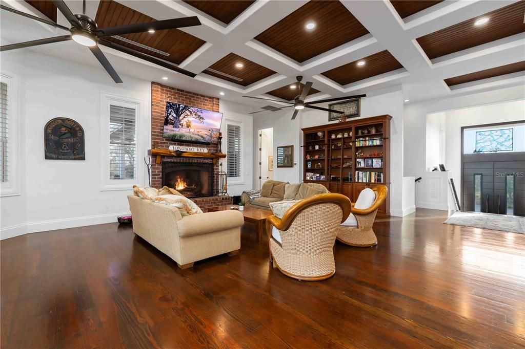 En Venta: $13,499,000 (6 camas, 6 baños, 6408 Pies cuadrados)
