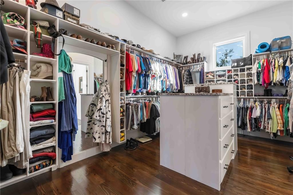 En Venta: $13,499,000 (6 camas, 6 baños, 6408 Pies cuadrados)