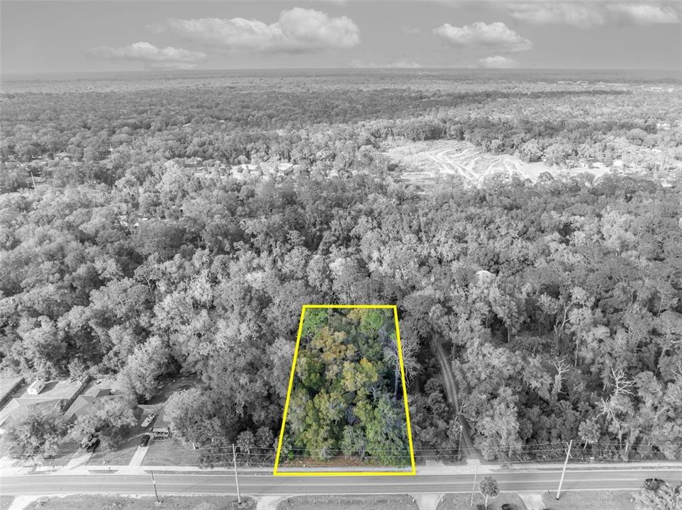 На продажу: $97,000 (0.72 acres)
