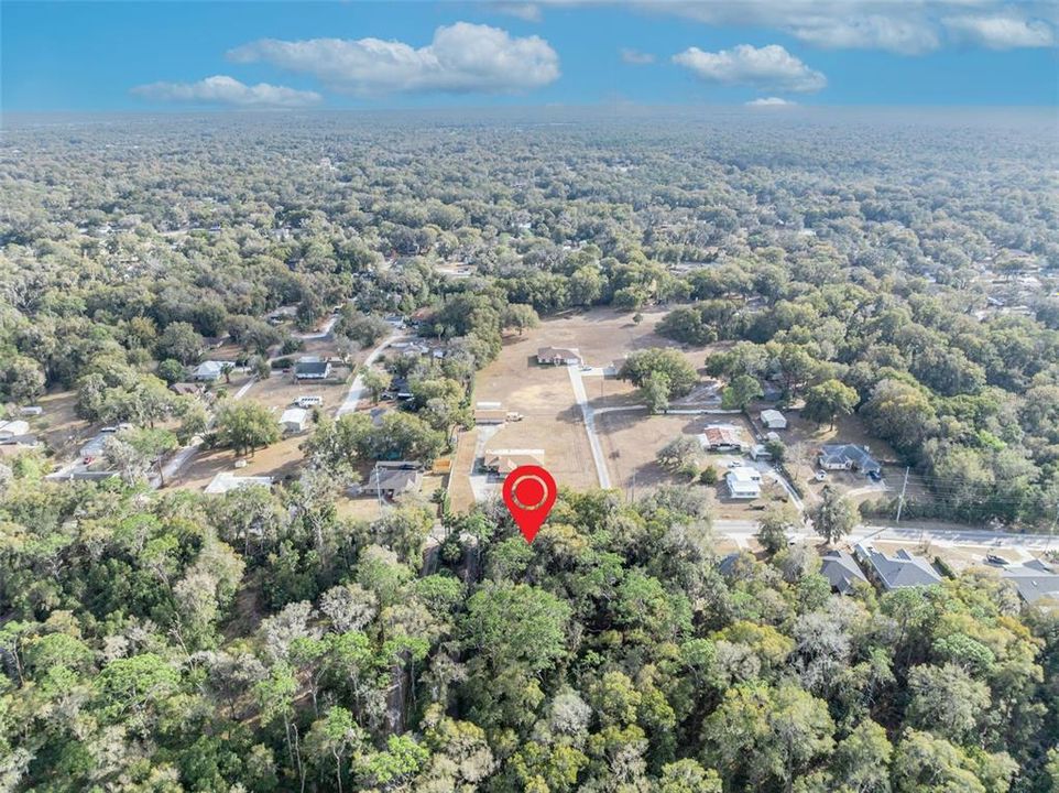 На продажу: $97,000 (0.72 acres)