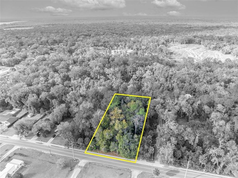На продажу: $97,000 (0.72 acres)