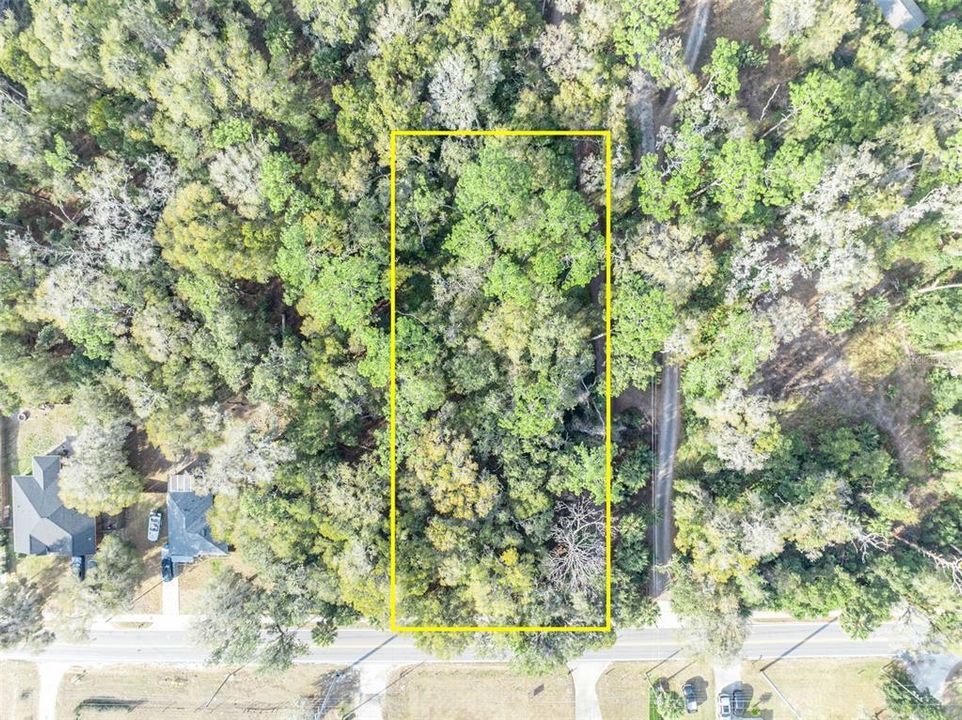 На продажу: $97,000 (0.72 acres)