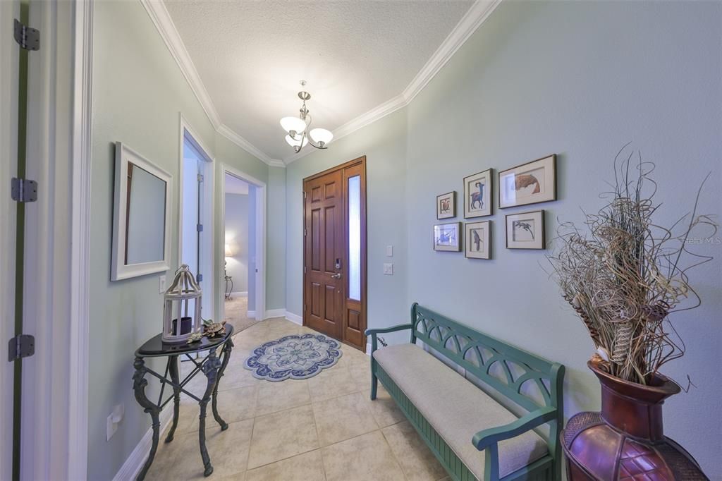 En Venta: $575,000 (3 camas, 2 baños, 2046 Pies cuadrados)