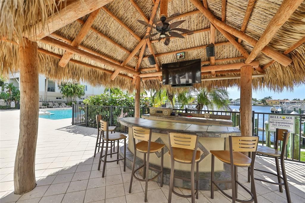 En Venta: $575,000 (3 camas, 2 baños, 2046 Pies cuadrados)