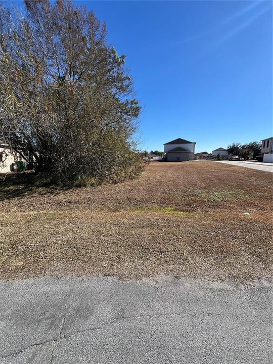 待售: $95,000 (0.21 acres)