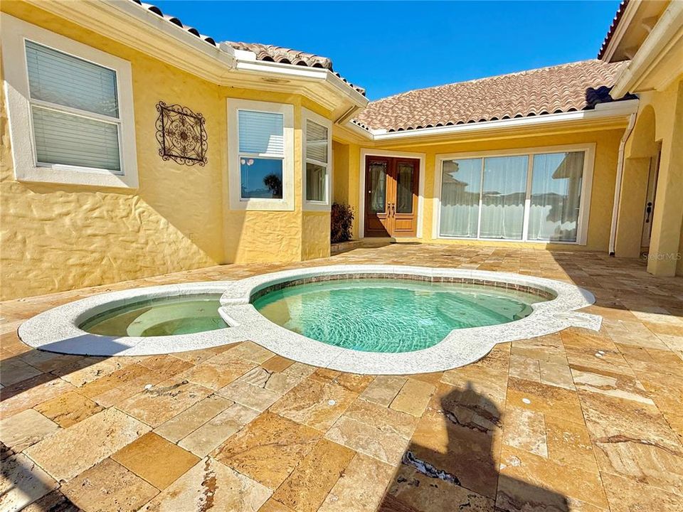 For Sale: $1,045,000 (4 beds, 3 baths, 2750 Square Feet)