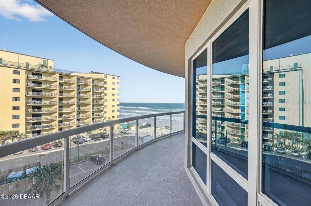 For Sale: $799,000 (2 beds, 2 baths, 2136 Square Feet)