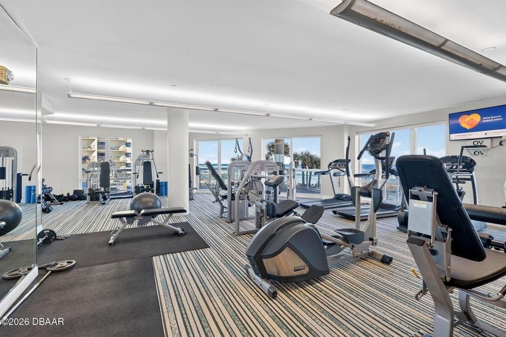 For Sale: $799,000 (2 beds, 2 baths, 2136 Square Feet)