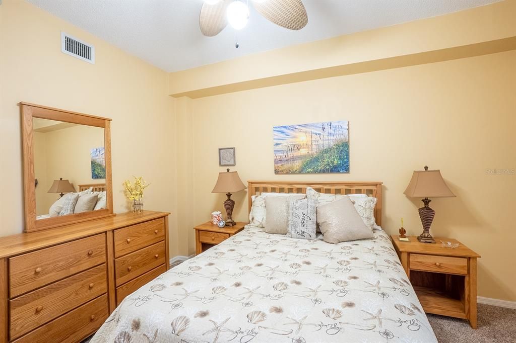 En Venta: $429,000 (2 camas, 2 baños, 1158 Pies cuadrados)