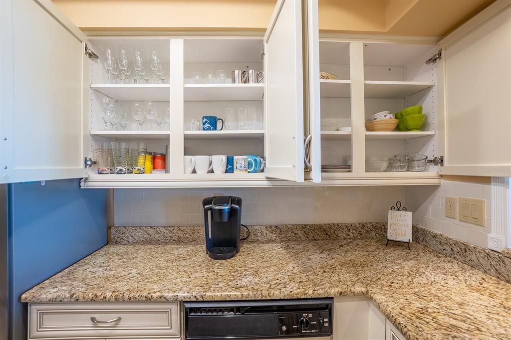 En Venta: $429,000 (2 camas, 2 baños, 1158 Pies cuadrados)