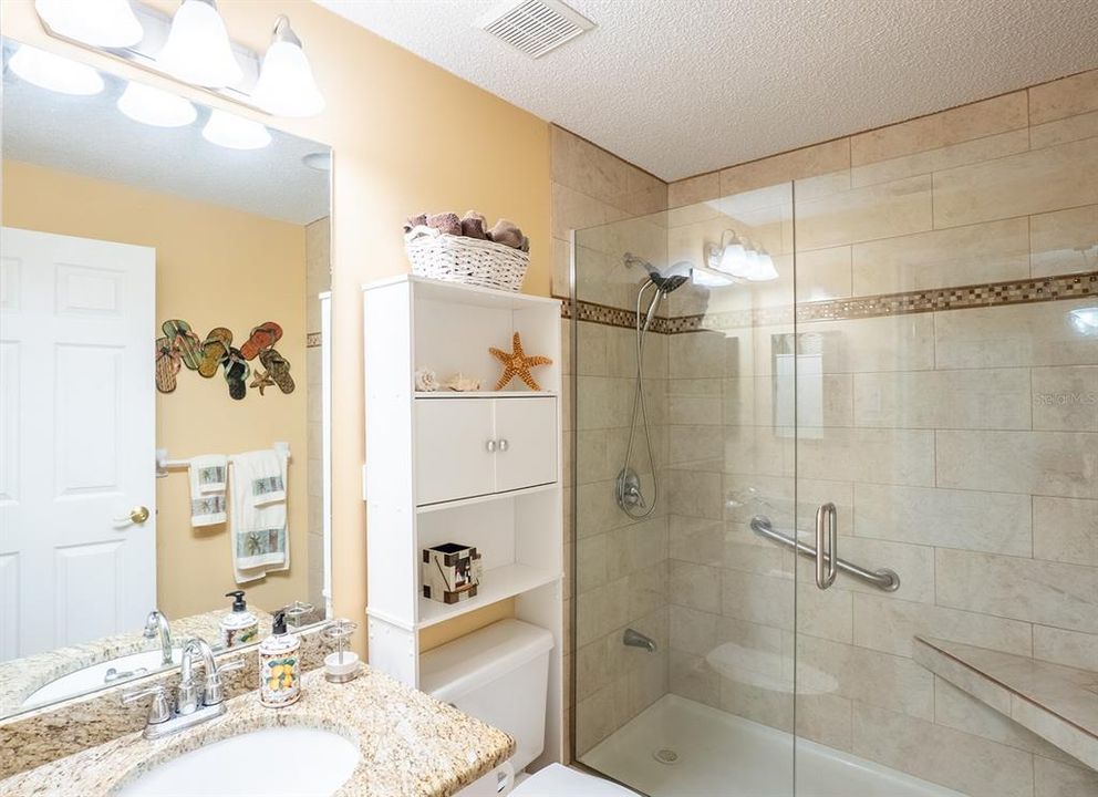 En Venta: $429,000 (2 camas, 2 baños, 1158 Pies cuadrados)