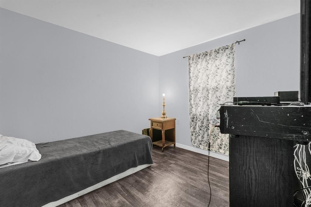 Activo con contrato: $125,000 (3 camas, 2 baños, 1008 Pies cuadrados)